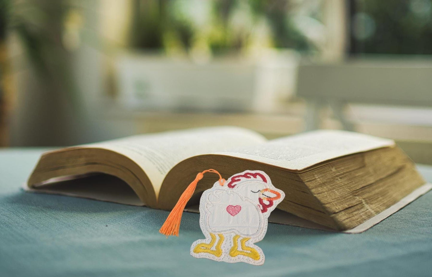 Bookmark - embroidered gift book lover books