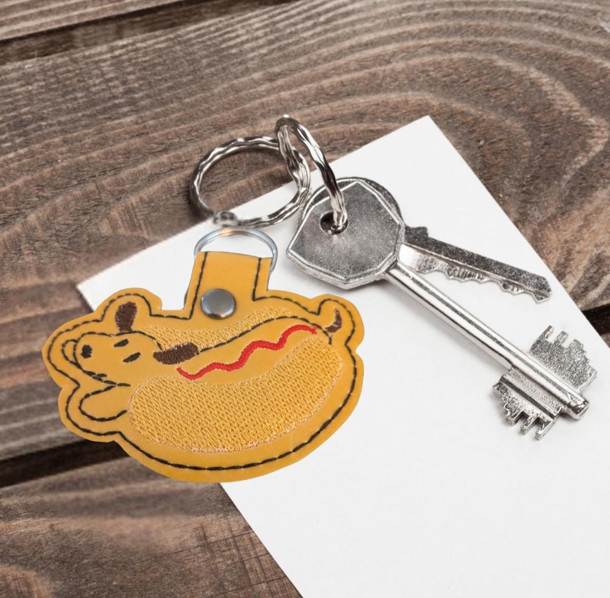 Keychain Dog lover - embroidered